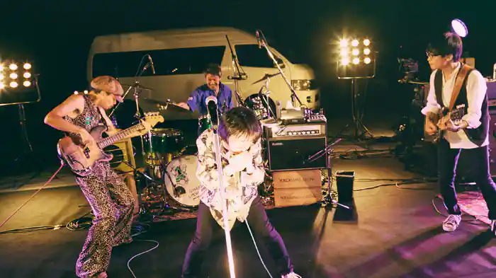 フラワーカンパニーズ「フラカンの横浜アリーナ -リモートライヴ編- 〜生き続けてる事は最大のメッセージ!〜」 2020.8.27 横浜アリーナ *無観客配信ライブ