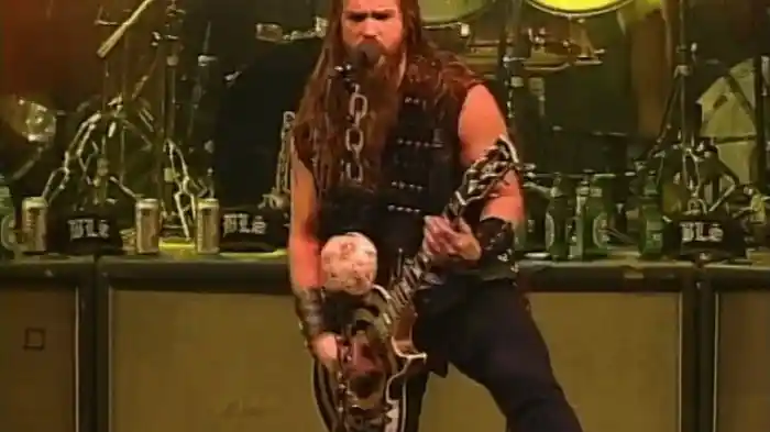 Black Label Society - Boozed, Bruised and Broken Boned