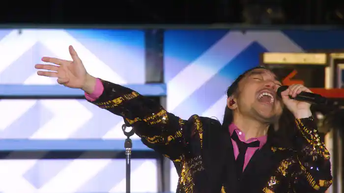 あついのがすき [LIVE] (OSAKAウルフルカーニバル ウルフルズがやって来る！ ヤッサ！20/25 at 大阪・万博記念公園もみじ川芝生広場 2025.05.24)