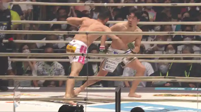 朝倉未来 vs. クレベル・コイケ【RIZIN.28】