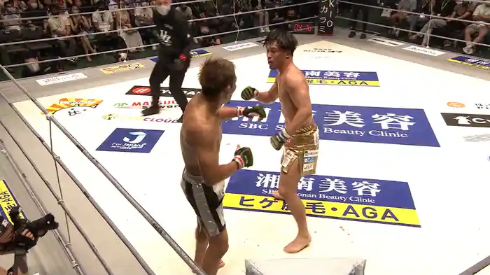 元谷友貴 vs. 太田忍【RIZIN.37】