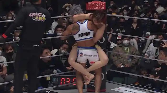 伊澤星花 vs. パク・シウ【RIZIN.40】