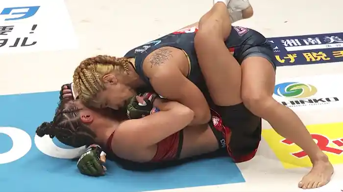 RENA vs. 山本美憂【RIZIN.32】