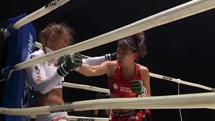 RENA vs. アンディ・ウィン【RIZIN FIGHTING WORLD GRAND-PRIX 2017 1st ROUNDバンタム級トーナメント&女子スーパーアトム級トーナメント -秋の陣-】