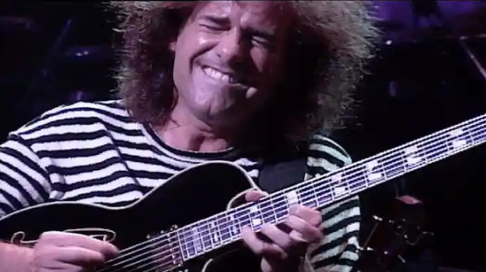 Pat Metheny Group - We Live Here