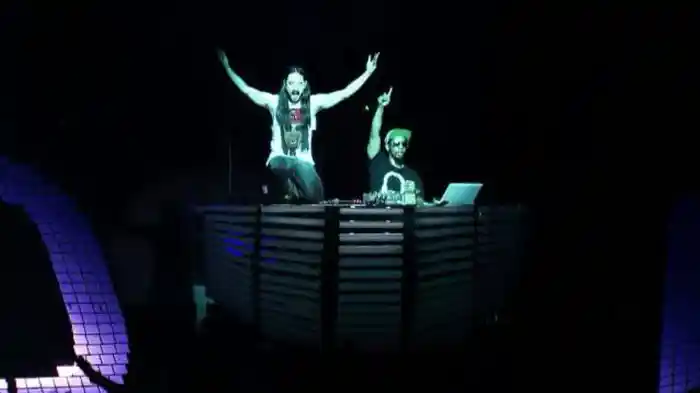 Steve Aoki - Deadmeat: Live at Roseland Ballroom