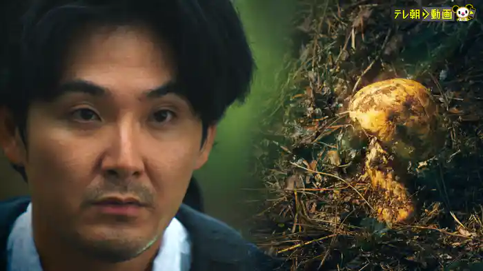 探偵さん、リュック開いてますよ