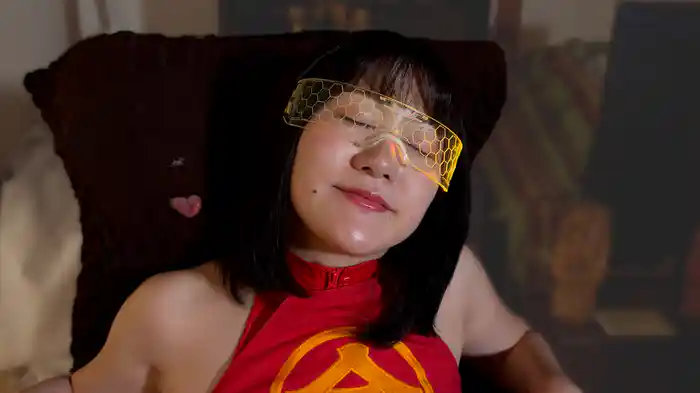 キンタローJK＆セクハラシャーク　椅子人間