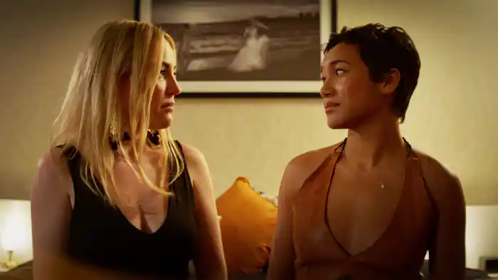 ラブ・シークレット 背徳のトライアングル