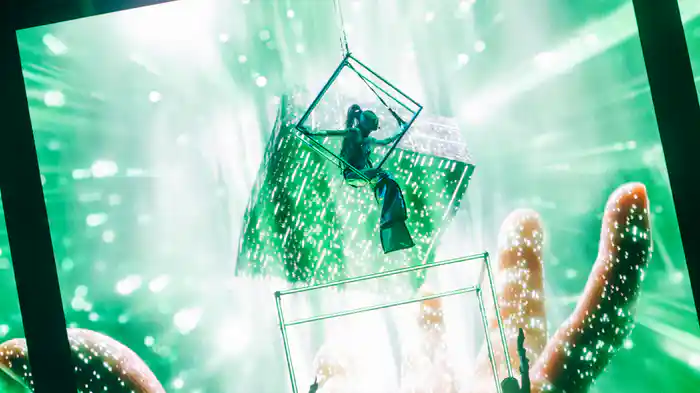 KODA KUMI 25th ANNIVERSARY TOUR 2025 ~De-CODE~