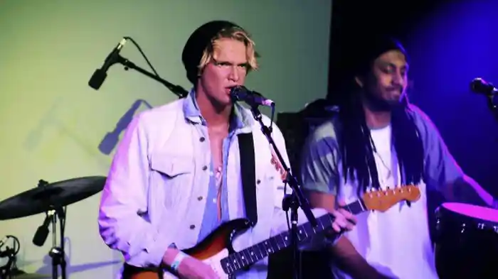 Cody Simpson - A Garage Gig