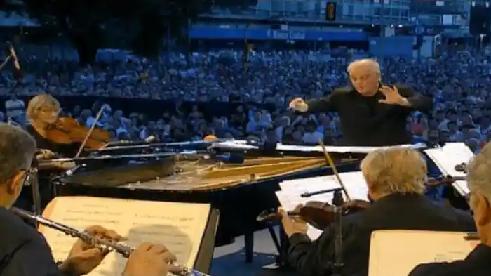 Daniel Barenboim - A Tango Night - Live from Buenos Aires