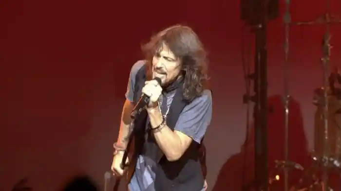 Foreigner - Plays Baloise Session