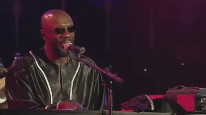 Isaac Hayes - Live at Montreux