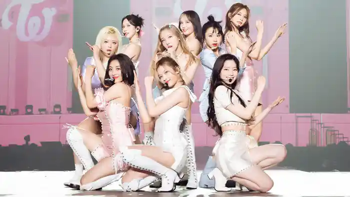 TWICE 4TH WORLD TOUR 'III' IN JAPAN