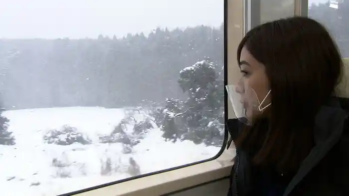 田村真子 のと鉄道 明日へ向かう旅