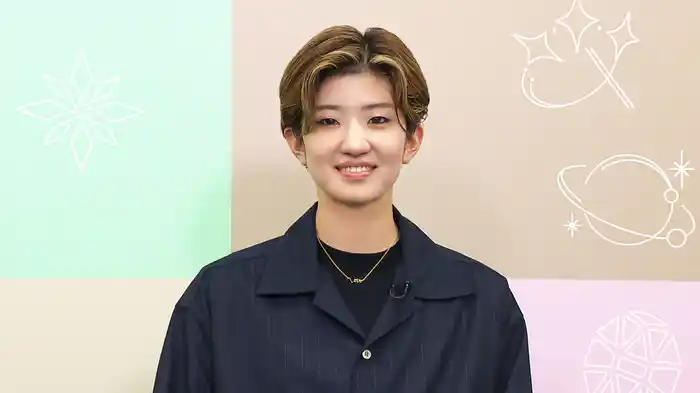 TAKARAZUKA NEWS Pick Up「スターQ&A 礼華はる」