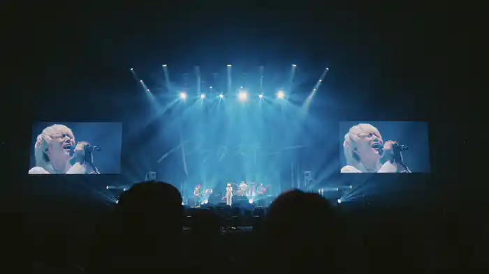 stay with me (Live at 日本武道館 2026.02.17)