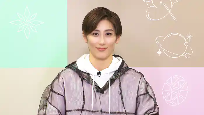 TAKARAZUKA NEWS Pick Up「スターQ&A 水美舞斗」