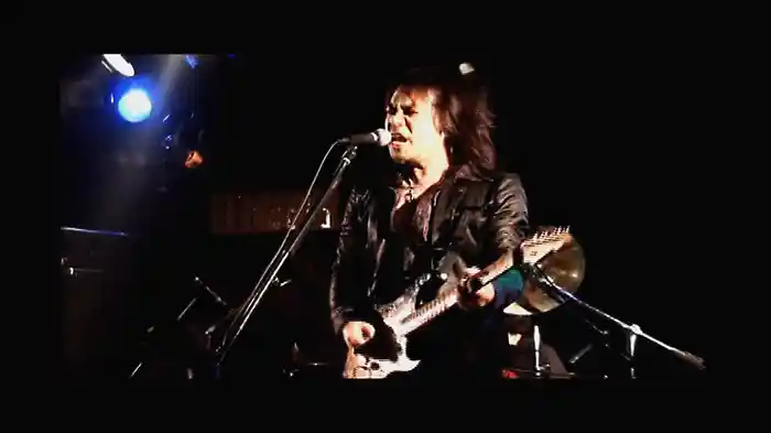Kelly SIMONZ's BLIND FAITH REAL LIVE 2009