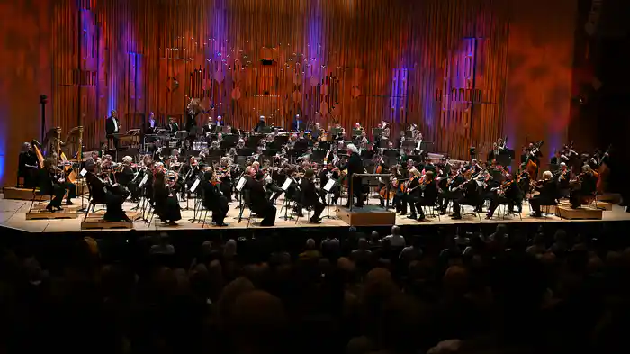 LSO:ラトル指揮/ブラームス&ショスタコーヴィチ