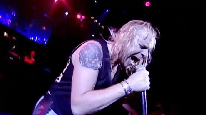 Uriah Heep - Between Two Worlds
