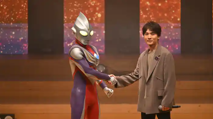 ウルトラマンティガ30thプレミアムステージ